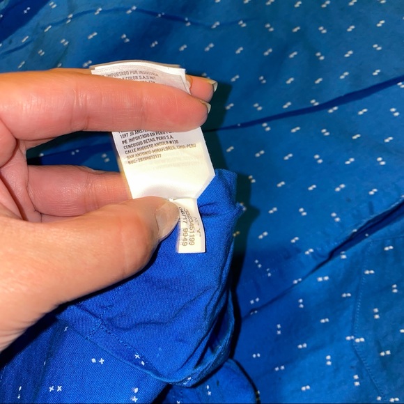 AEO Men’s blue & white button up shirt large - Picture 11 of 15